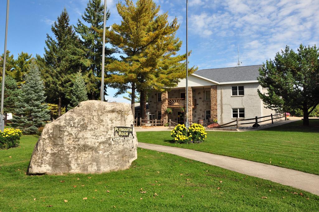 Plymouth Rock Camping Resort Deluxe Cottage Elkhart Lake Eksteriør billede